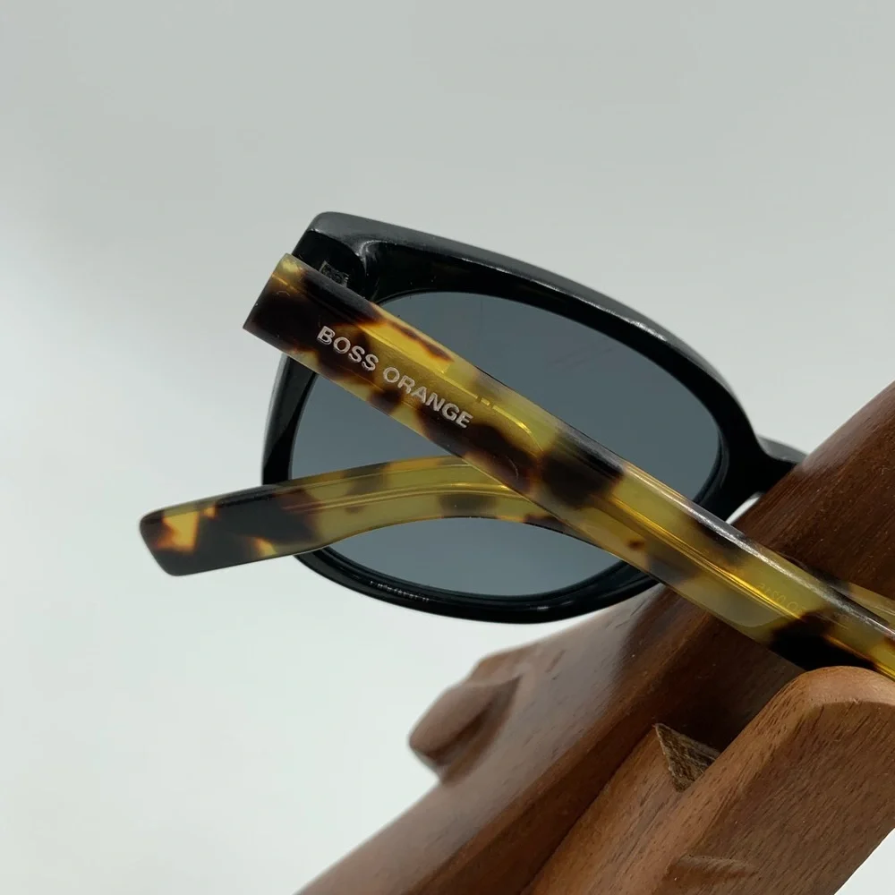 Boss Orange BO0215 Black Tortoise Oval Sunglasses - Picture 5 of 6